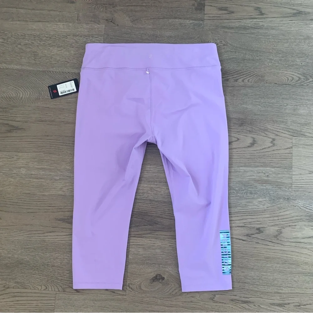 Peloton‎ Essential Mid-Rise Capri - Size XL - Purple - NWT - Picture 5 of 12